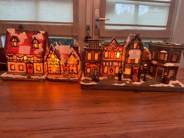 Kerstdorp, huisjes, dorpjes, bomen, Ophalen, Zo goed als nieuw