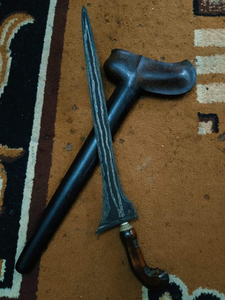 Antieke Keris Brojol Pamor Dadung Muntir Kurung Timoho SUT65, Wapen, Verzenden, Overige materialen, Indonesië