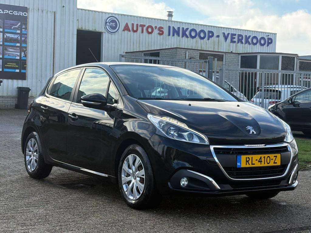 Peugeot 208 1.2 PureTech Blue Lion, Voorwielaandrijving, Gebruikt, 1199 cc, 82 pk