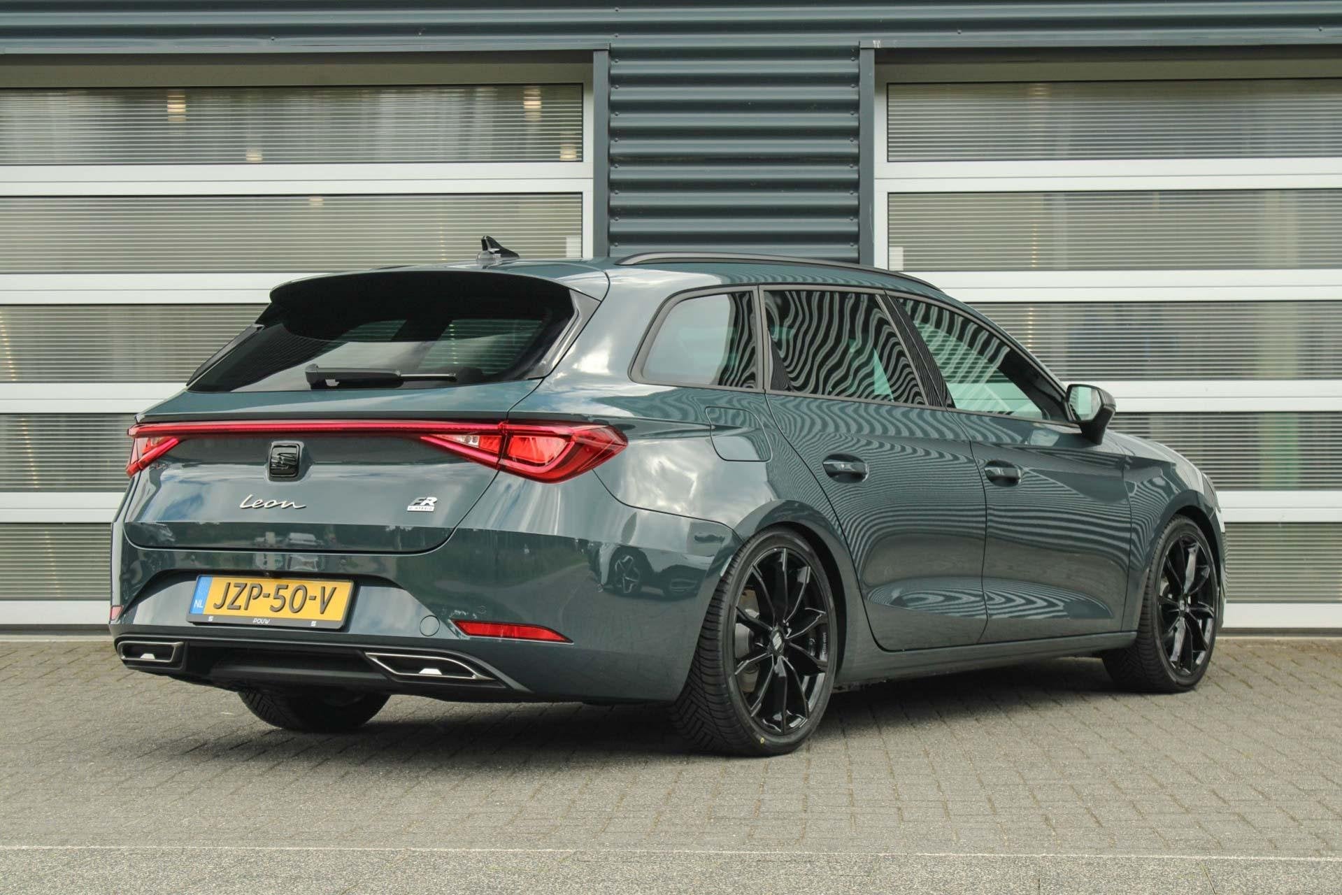 SEAT Leon Sportstourer 1.5 TSI e-Hybrid 204pk FR Business |, Auto's, 12 maanden, Stof, 4 cilinders, 26 kWh