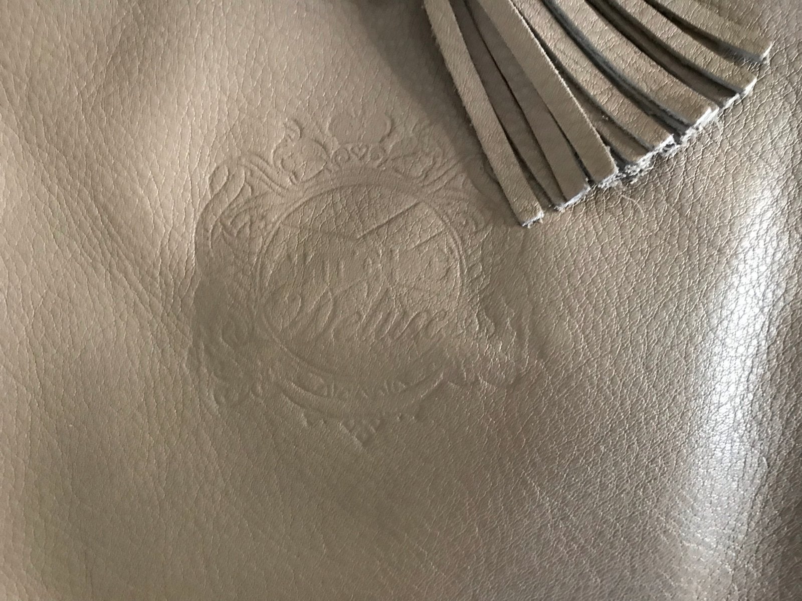 Delvaux schoudertasje in beige leer, Ophalen of Verzenden, Zo goed als nieuw, Beige, Schoudertasje