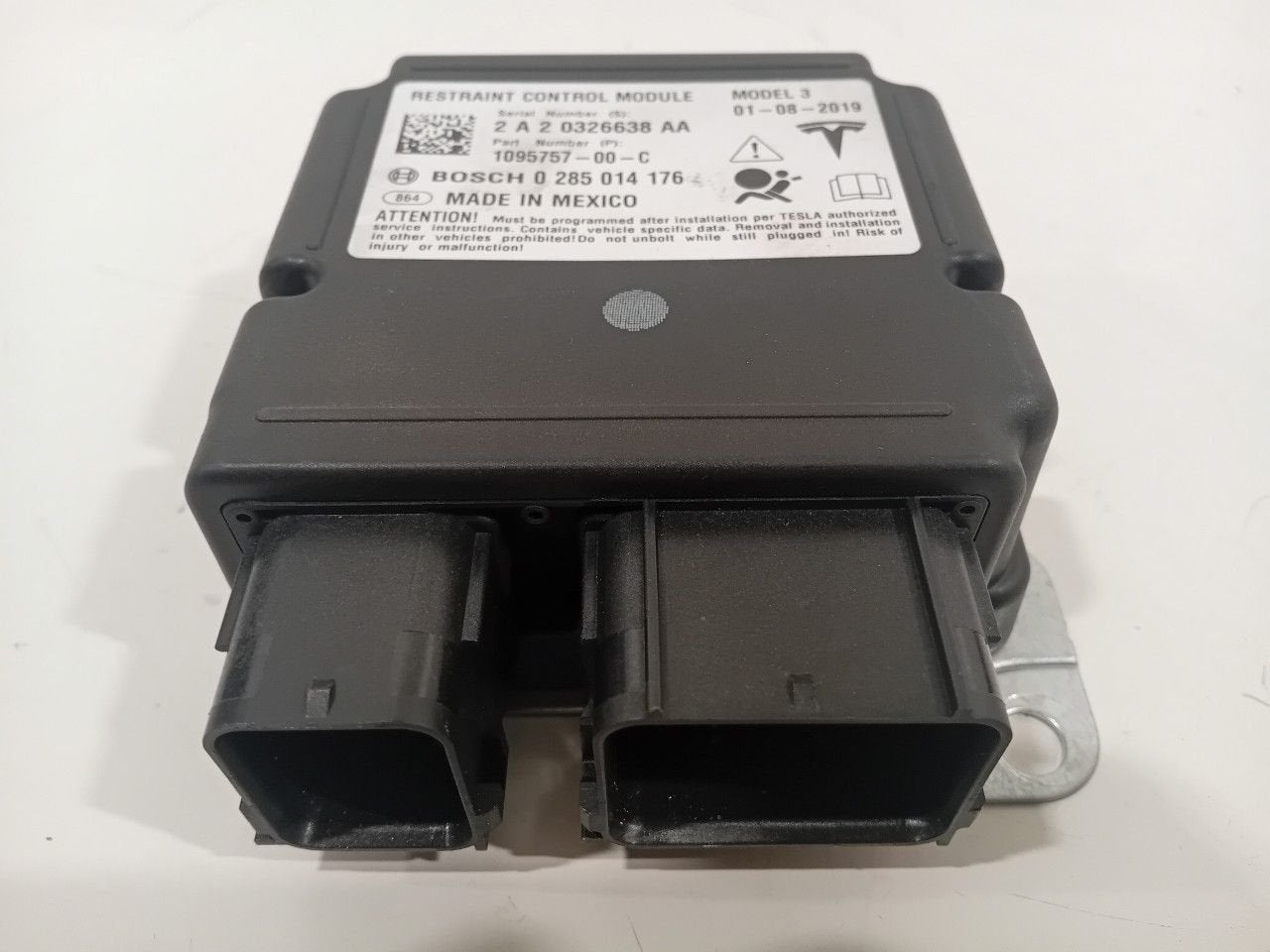 Foto 4 van Airbag module Tesla Model 3