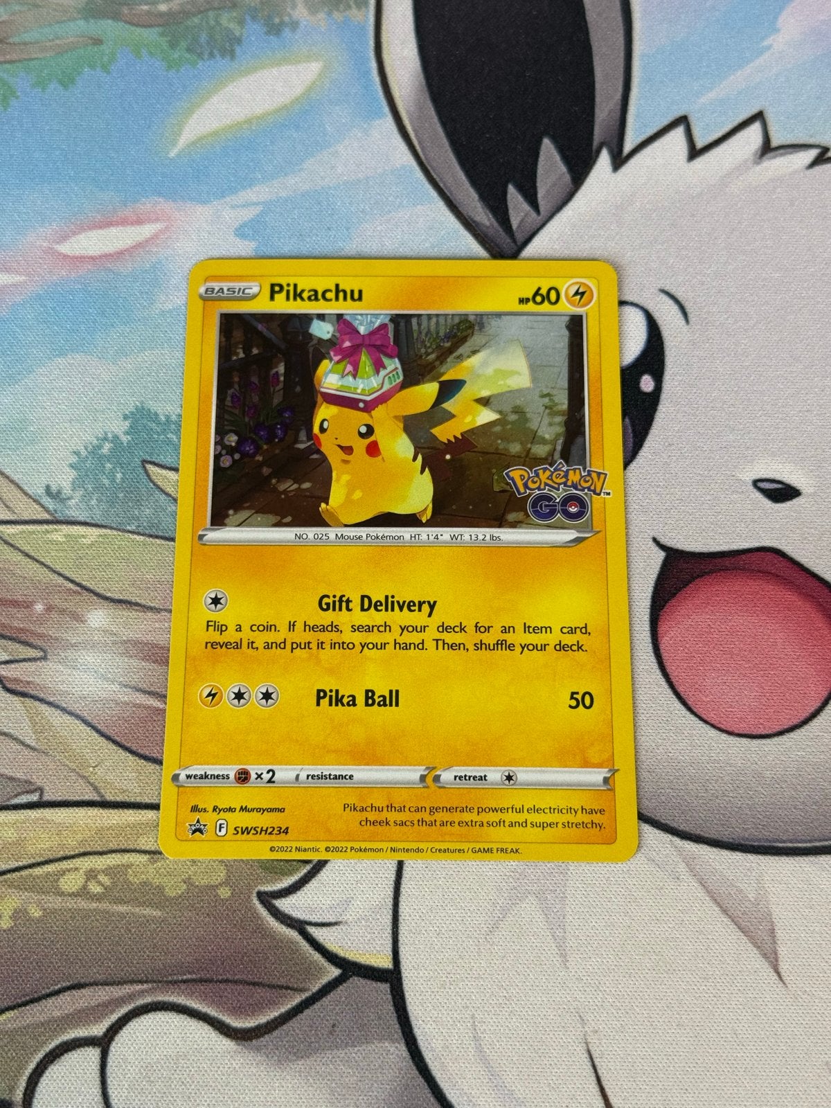 Pikachu SWSH234 Pokémon GO Promo Holo | Engelse kaart, Ophalen of Verzenden, Zo goed als nieuw, Losse kaart