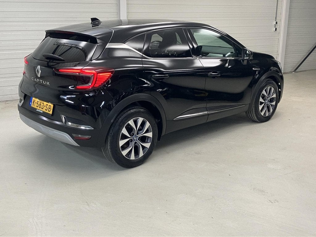 Renault Captur 1.6 E-Tech Plug-in Hybrid 160 Intens / Eerste, Auto's, Renault, Stof, Gebruikt, 4 cilinders, Zwart