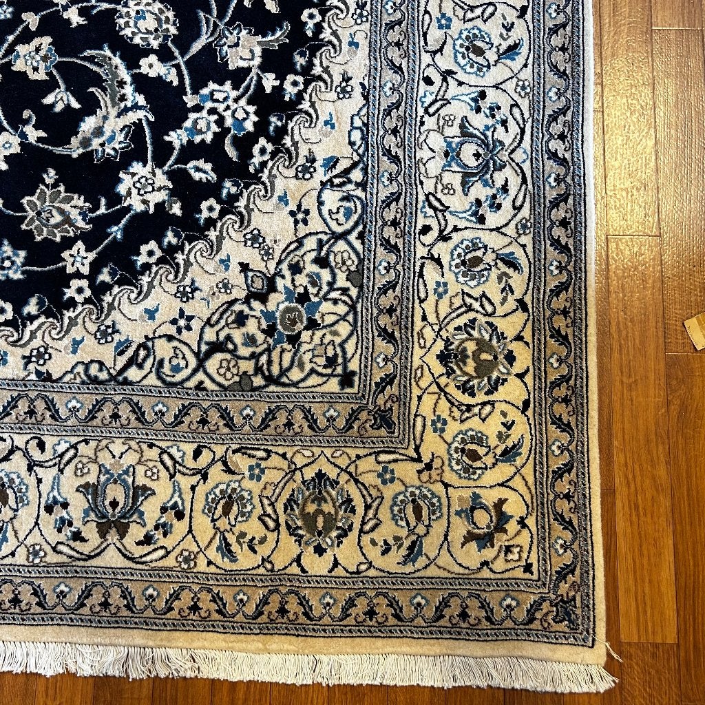 perzisch tapijt nain met zijde – 293 x 197 cm – vloerkleed, TTM Wonen, Meubels – (Perzische) Tapijten en Woonaccessoires, Taag 63, 2491 CS, Den Haag (Forepark)