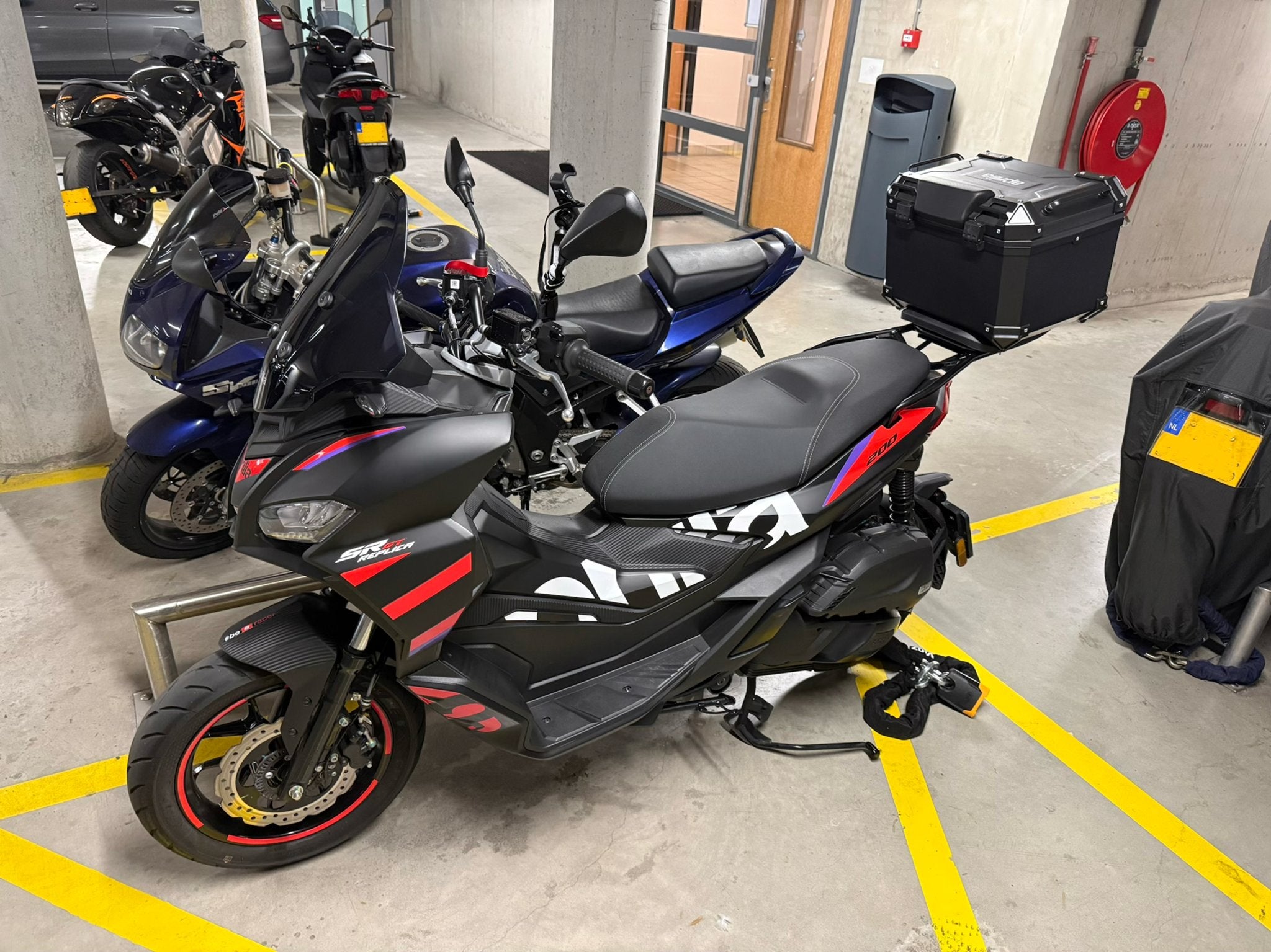 Aprilia SR GT 200 (2025) Replica + fab.garantie! + extra’s!, Ophalen, Overige modellen, Zo goed als nieuw, 200 cc