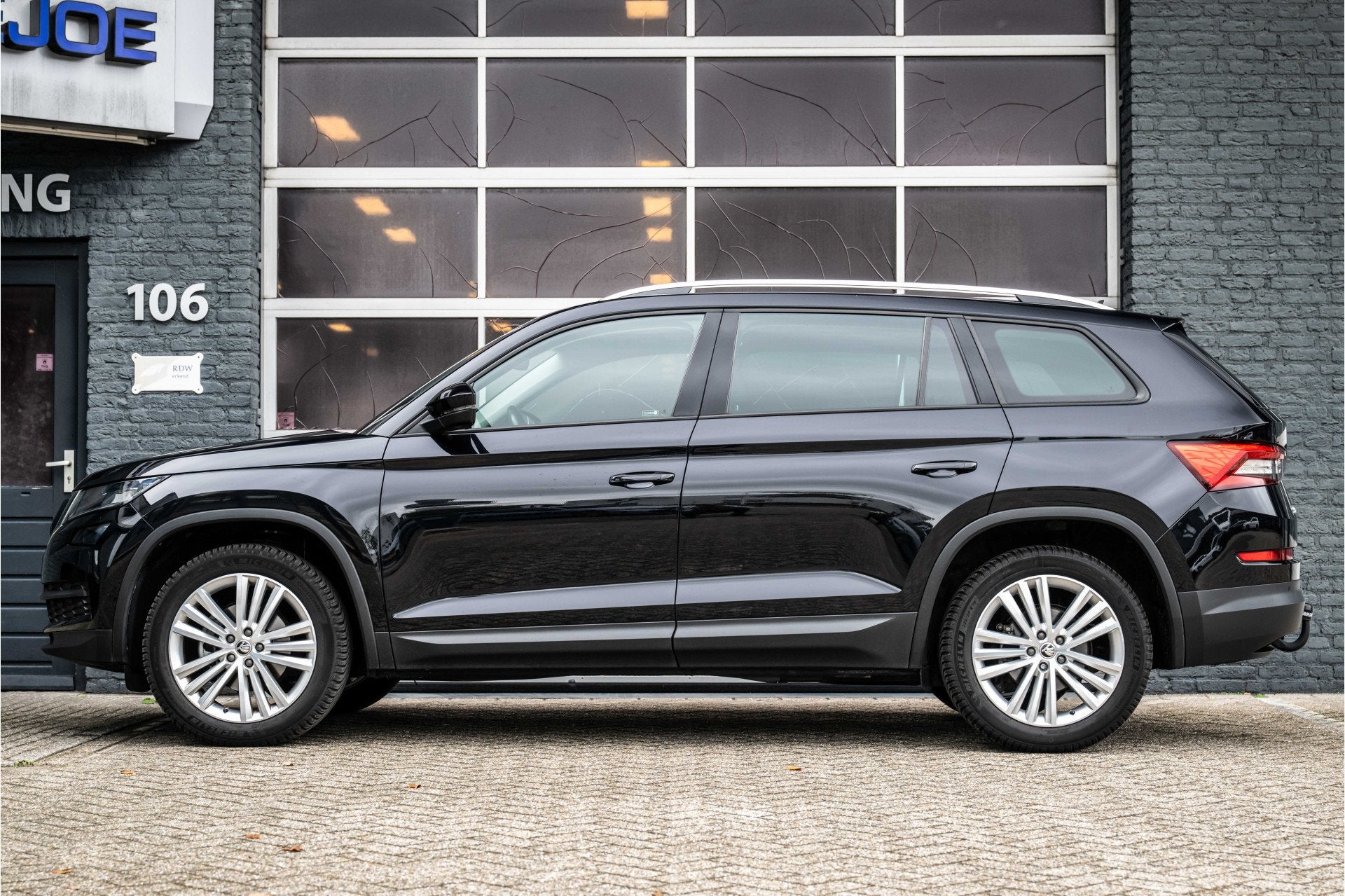 Skoda Kodiaq 1.5 TSI Business Edition, Trekhaak, Cruisecontr, Auto's, 4 cilinders, 150 pk, Zwart, Bedrijf