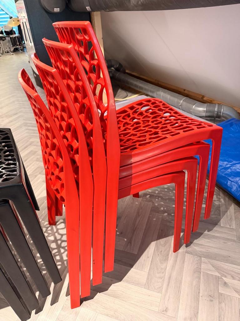 Set van 8 moderne design stoelen - Rood en Zwart, Ophalen, Kunststof, Overige kleuren, Zo goed als nieuw