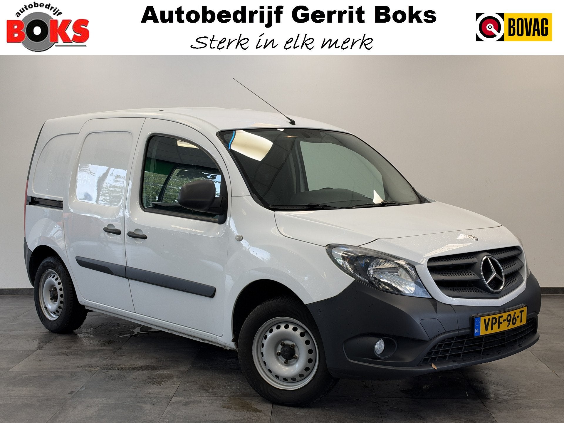 Mercedes-Benz Citan 109 CDI BlueEFFICIENCY Trekhaak! PDC, Voorwielaandrijving, 1328 kg, Stof, Gebruikt