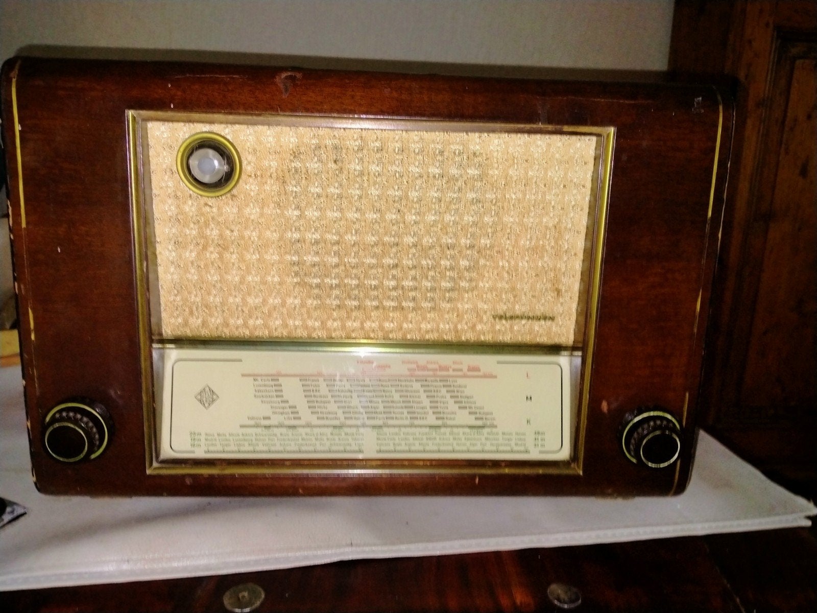 Buizen Radio uit 1952, Ophalen