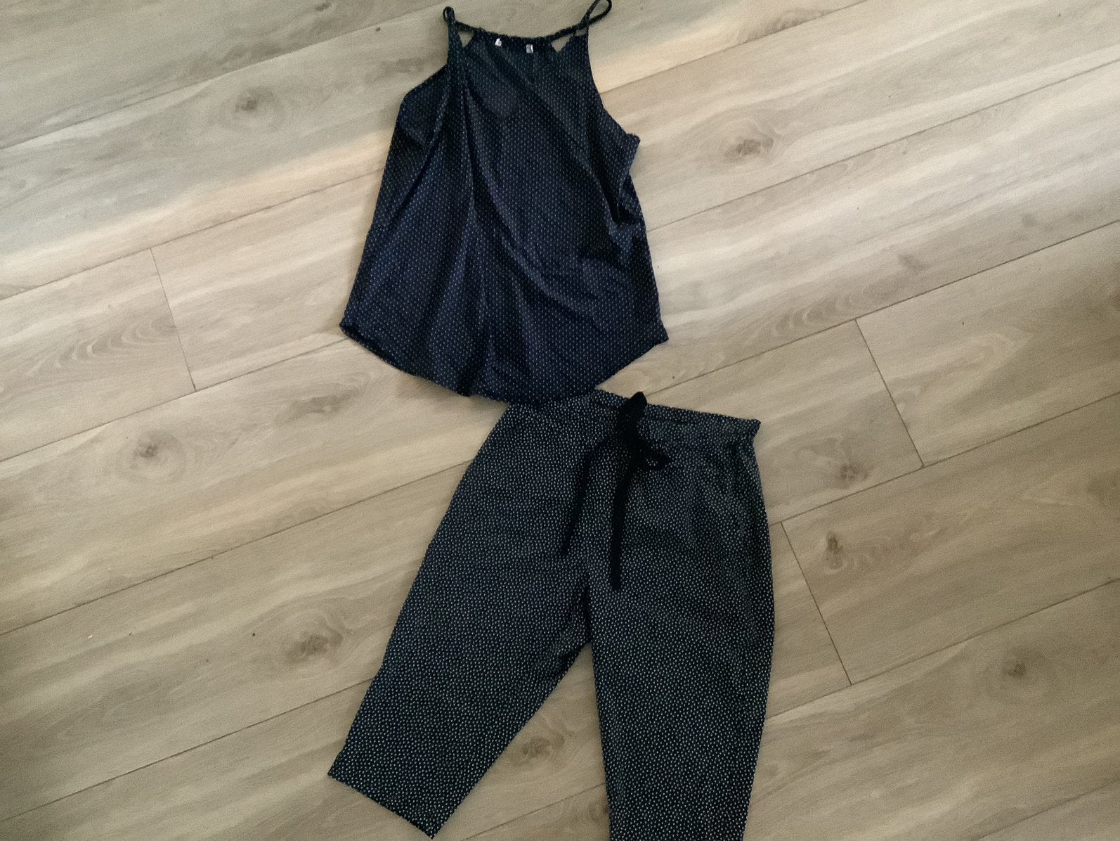 Travelstof  capri s polkadot met top beide Studio Anneloes, Kleding | Dames, Zo goed als nieuw, Driekwart, Maat 36 (S), Verzenden