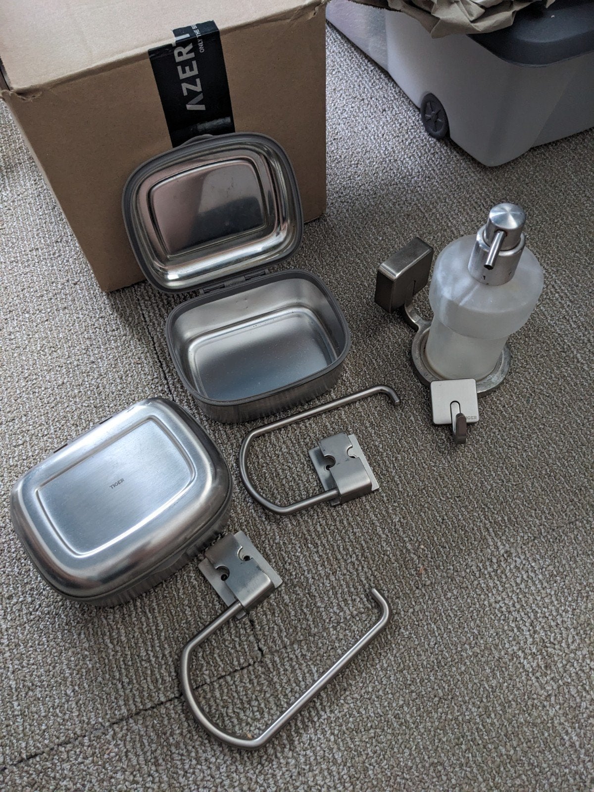 Tiger Badkamer Accessoires Set - RVS, Gebruikt, Overige merken, Ophalen of Verzenden, Douche-accessoire