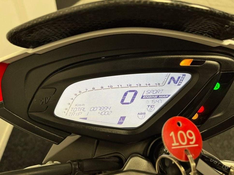 MV Agusta BRUTALE 800 DRAGSTER RR (bj 2017), Motoren, Motorrijbewijs A, Bedrijf, Meer dan 35 kW, 798 cc