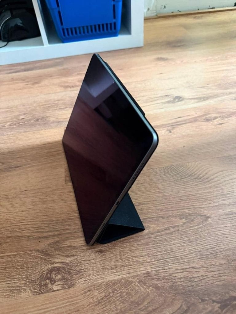 Foto 6 van Apple iPad Air 13 inch M3 (2025) 256GB met keyboard ZGAN