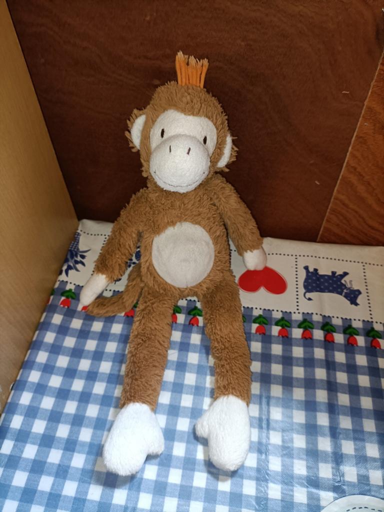 Blokker aap knuffel 39 cm groot *, Kinderen en Baby's, Speelgoed | Knuffels en Pluche, Ophalen of Verzenden, Zo goed als nieuw
