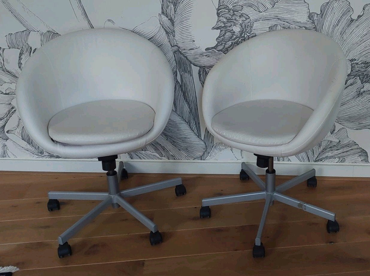 2x IKEA Skruvsta bureaustoel, Huis en Inrichting, Ophalen, Gebruikt, Wit, Bureaustoel