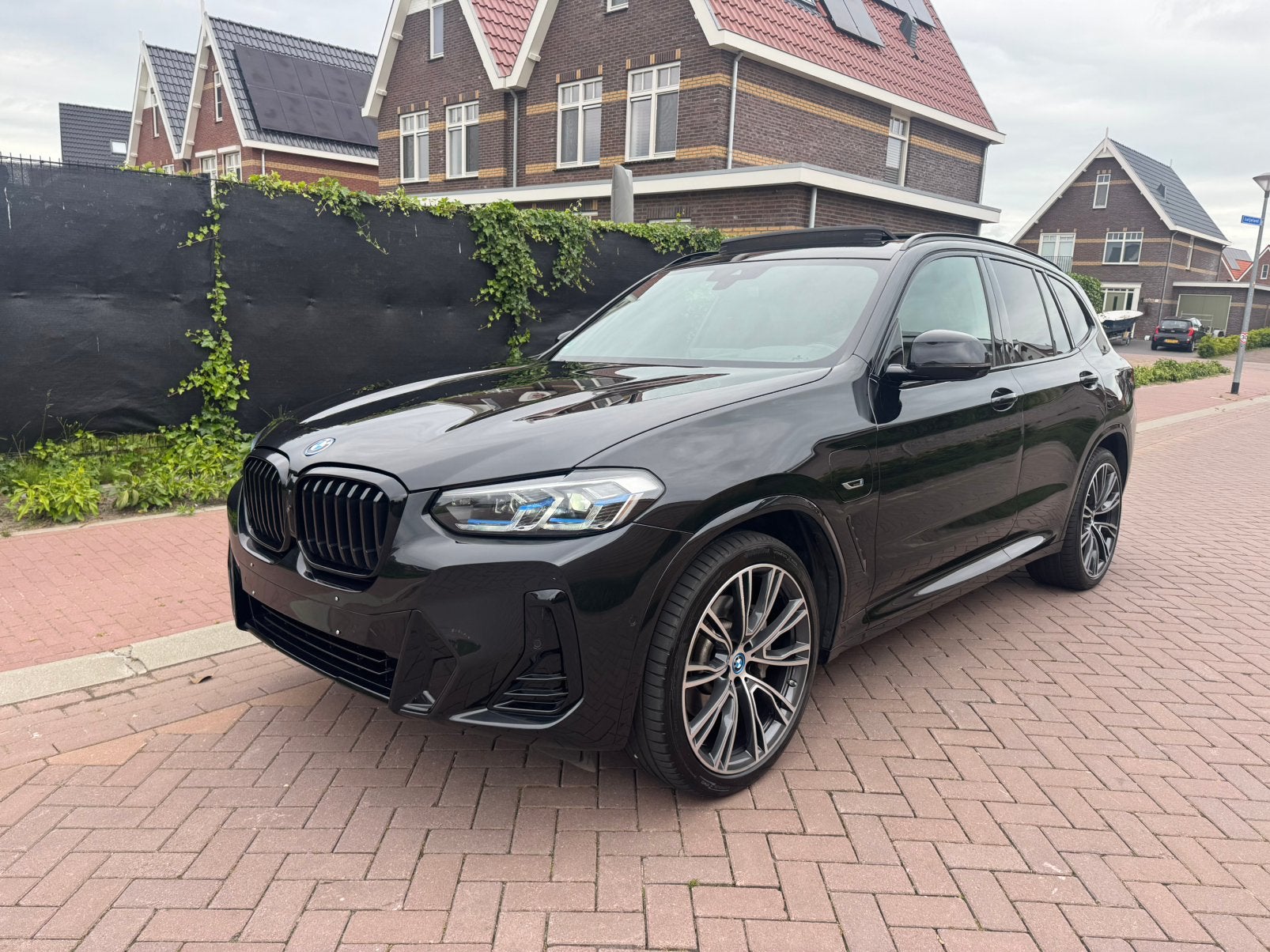 Bmw X3 xDrive High Executive Pano 360 Cam Hud Harman Kardon, Automaat, Zwart, Zwart, Leder
