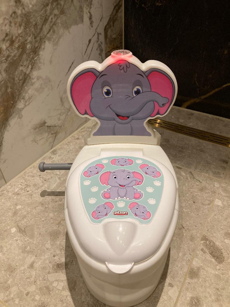 Te koop kinder wc-tje met lichtje en echt spoelgeluid!!, Ophalen, Zo goed als nieuw