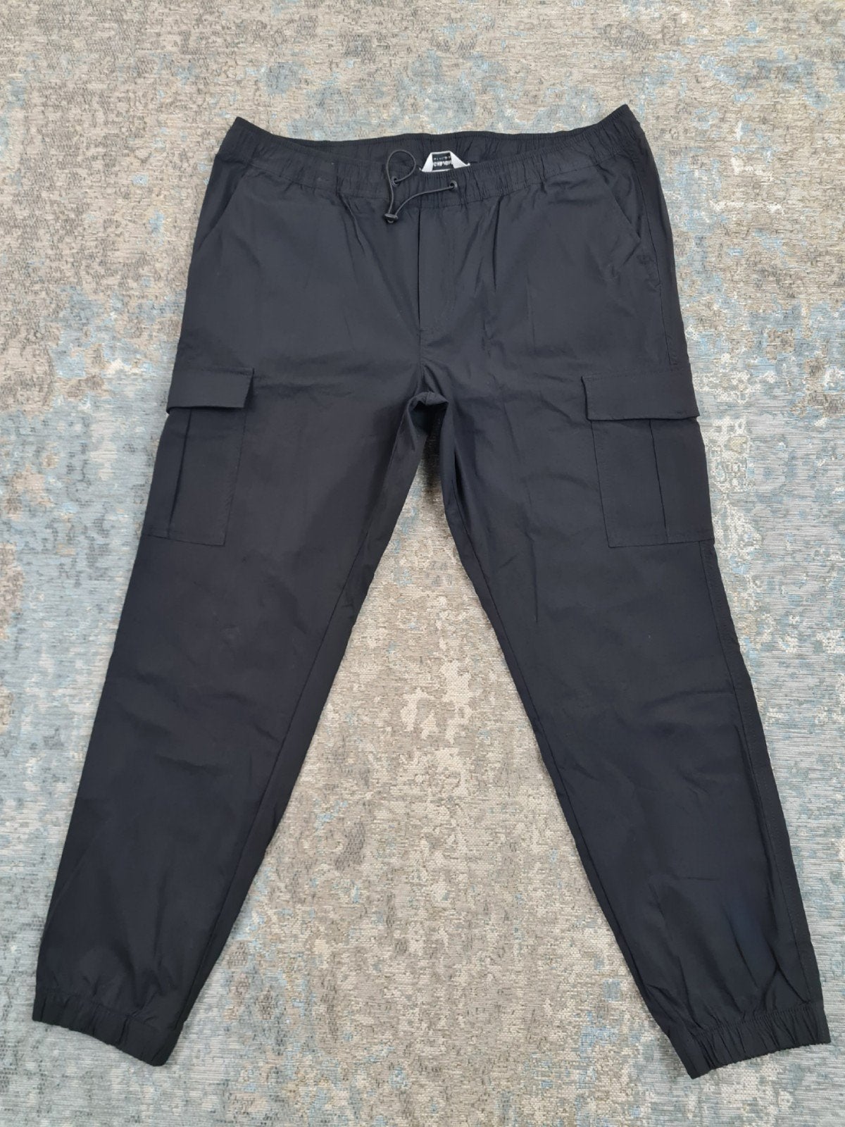 Jack and Jones XXL Cargo W38 L32 STRETCH Bronno3832 Zwart, JACK&JONES, https://support.jackjones.com/hc/nl-nl/articles/10628750393745-Hoe-kan-ik-contact-opnemen