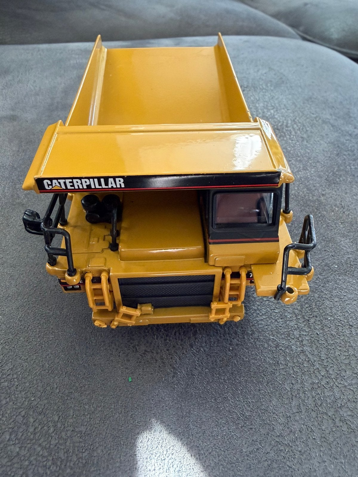 Caterpillar Cat775E, Ophalen of Verzenden, Zo goed als nieuw