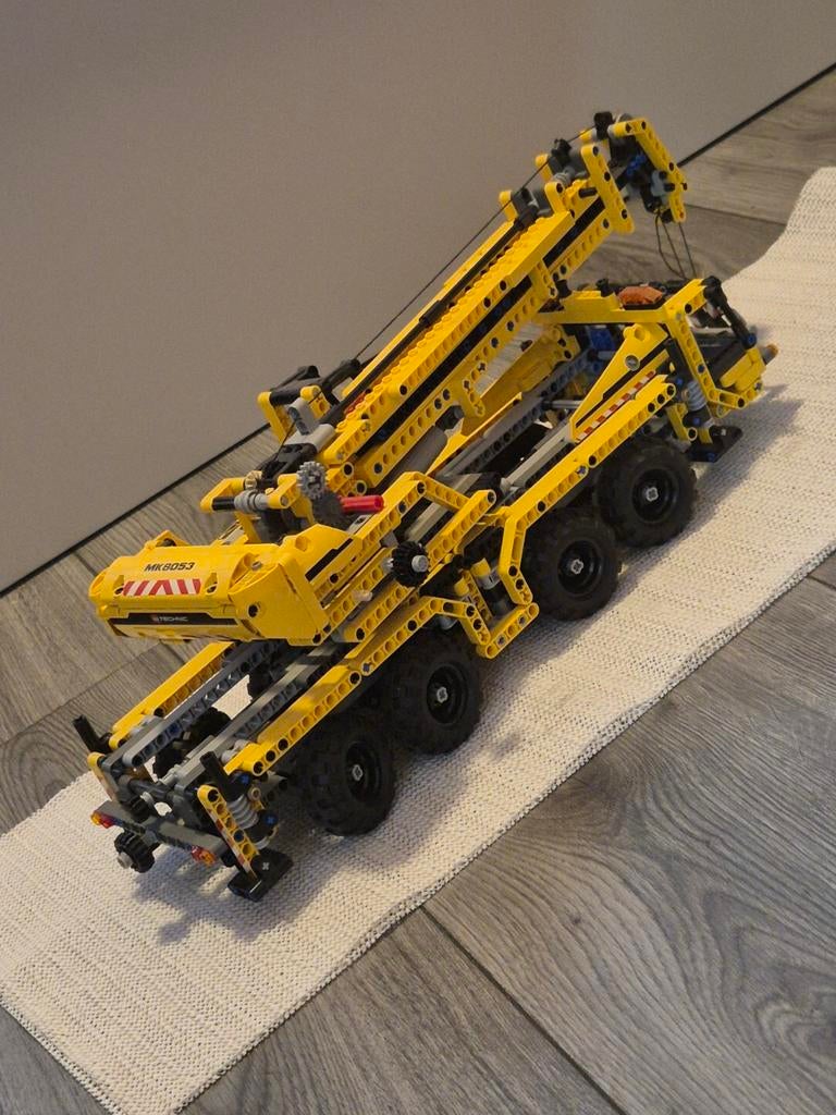 Lego Technic Kraanwagen 8053 met boekjes, Kinderen en Baby's, Speelgoed | Bouwstenen, Zo goed als nieuw, Overige merken, Ophalen