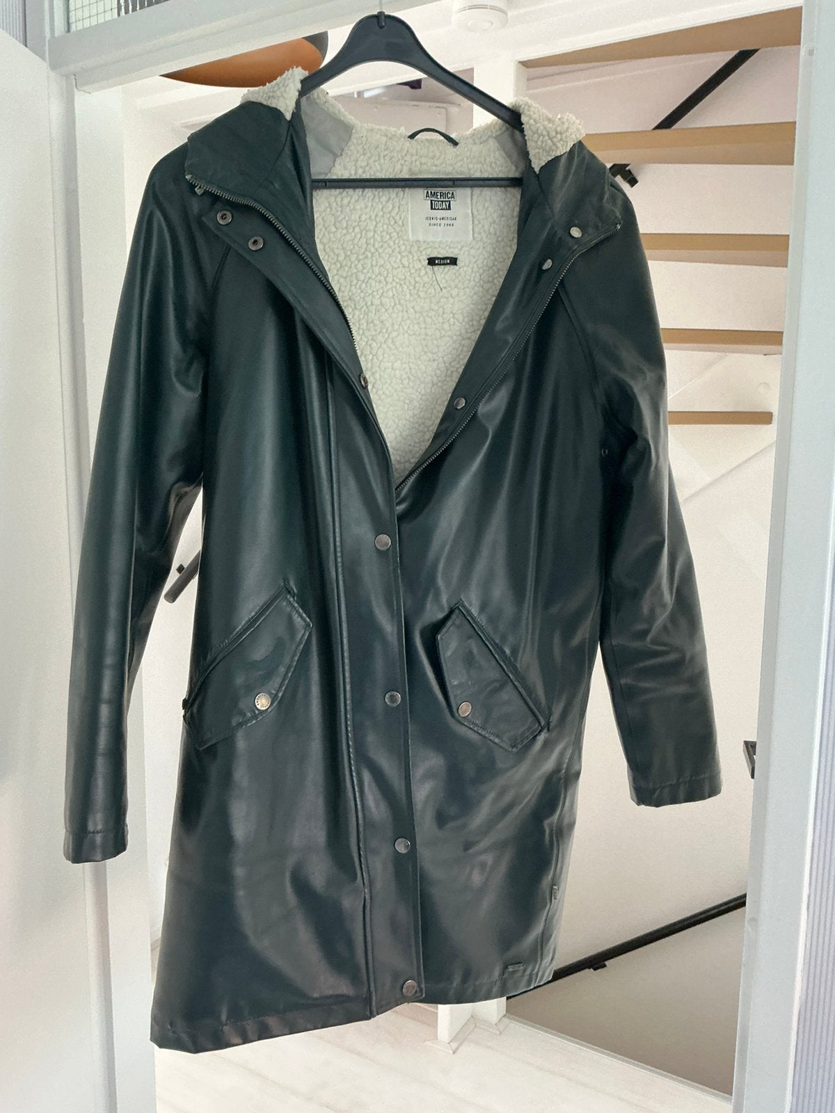 Regenjas america today, Ophalen of Verzenden, Gedragen, Maat 38/40 (M), Groen
