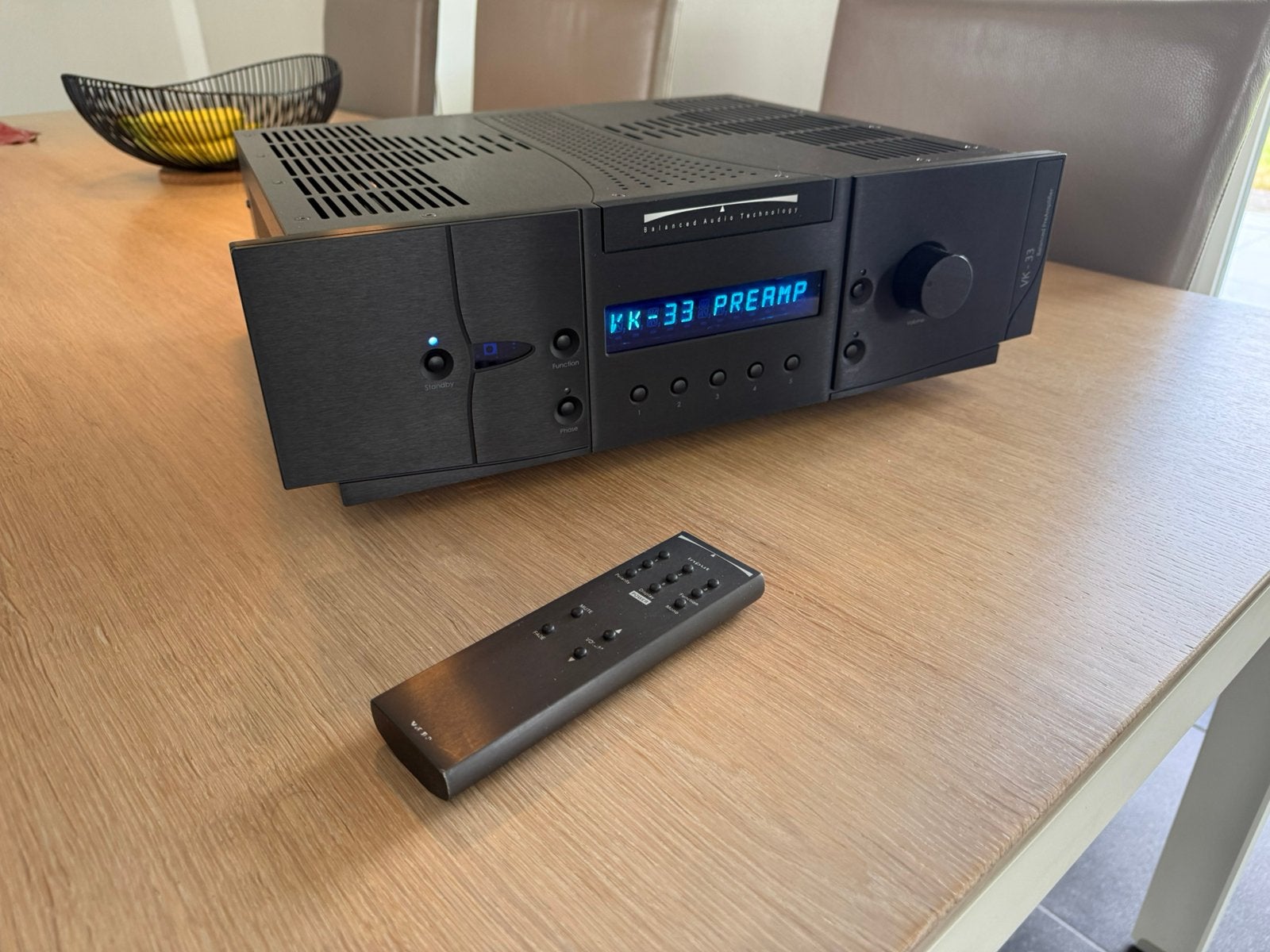 Balanced Audio Technology (BAT) VK-33 Voorversterker, Zo goed als nieuw, Ophalen, Overige merken, Minder dan 60 watt