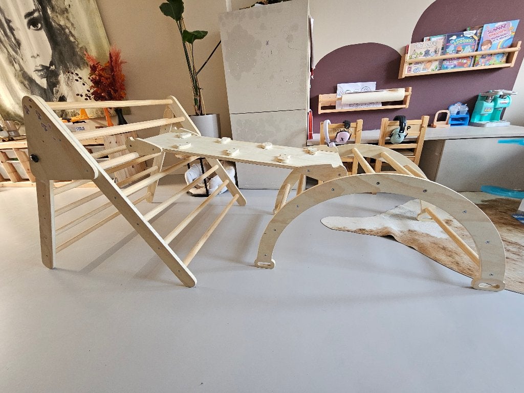 Houten speeltoestellen, Ophalen, Zo goed als nieuw, Meubelstuk of Keukentje