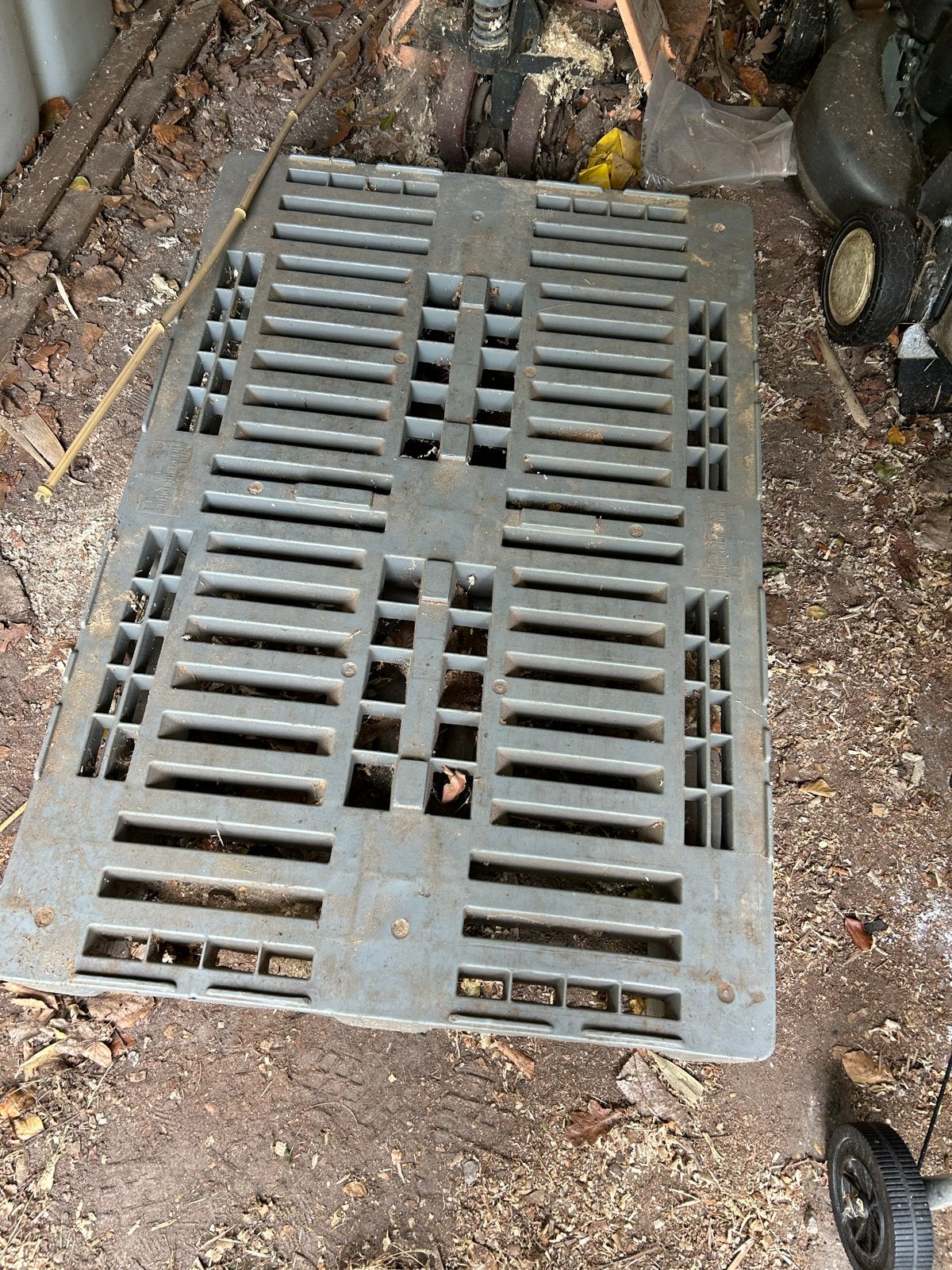 Kunststof en houten pallets te koop, Ophalen, Overige materialen, Gebruikt, 20 tot 50 mm