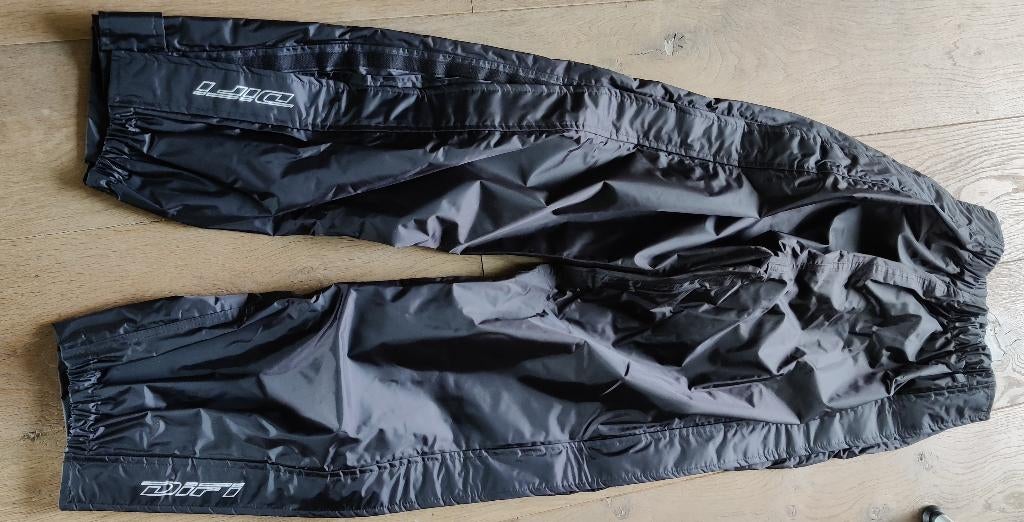 Nieuwe overbroek regenbroek dames maat xs, Difi, Ophalen of Verzenden, Dames, Broek | textiel