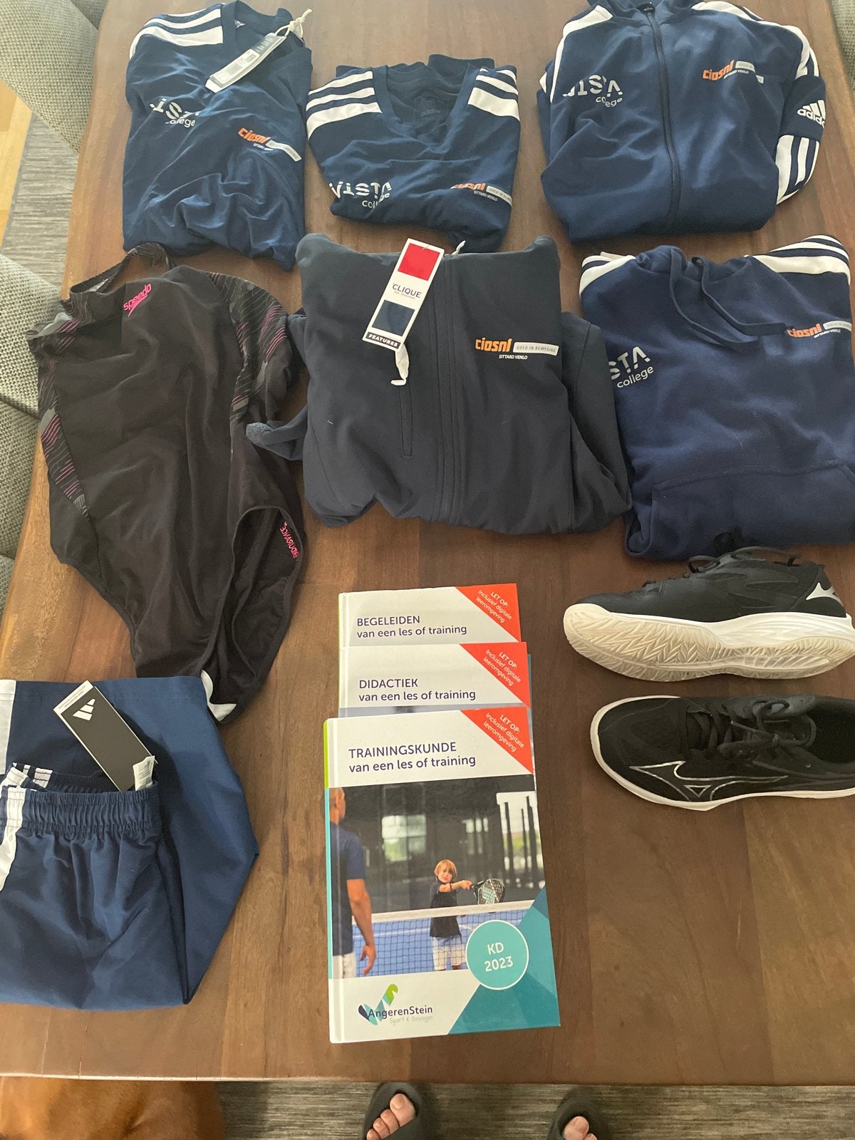 CIOS Sportkleding & Boekenpakket (Maat XS), Ophalen, Blauw, Overige typen, Zo goed als nieuw