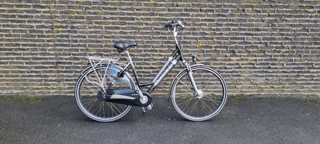 Target damesfiets met 8 versnellingen en rollerbrake remmen., Gebruikt, Versnellingen, 56 cm of meer, Ophalen
