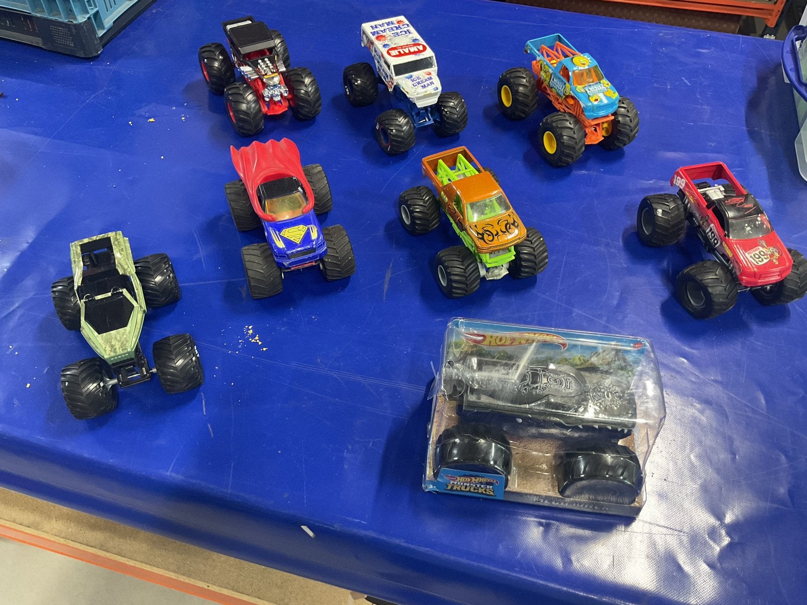 Hotwheels XXL monstertrucks per stuk te koop, Kinderen en Baby's, Speelgoed | Speelgoedvoertuigen, Ophalen, Zo goed als nieuw