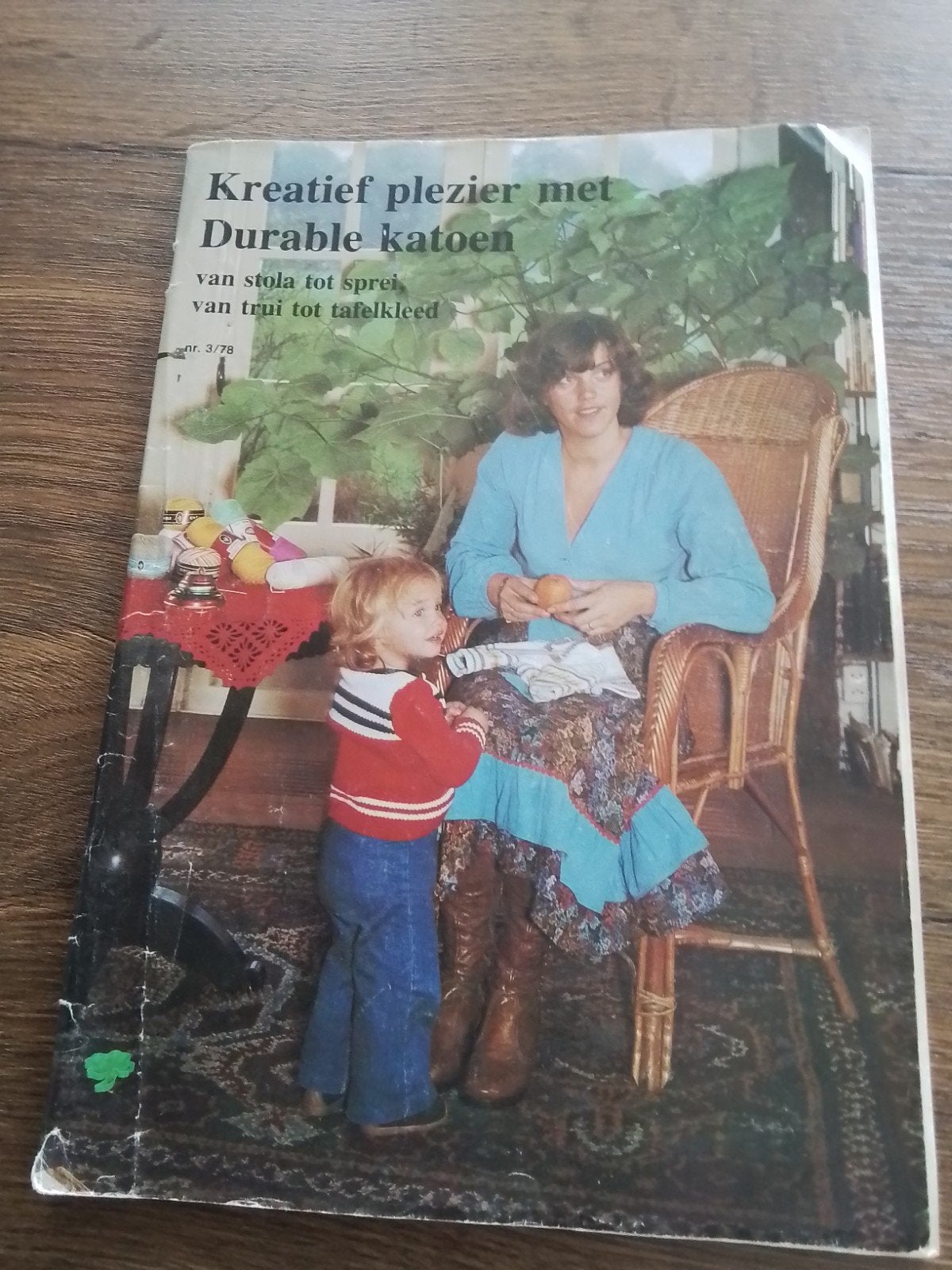 Kreatief met durable katoen, oa spreien, Ophalen of Verzenden, Zo goed als nieuw, Haken, Patroon of Boek