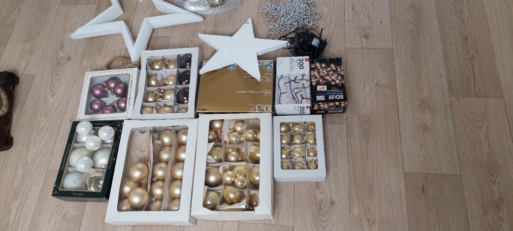 Kerstballen ed, Diversen, Kerst, Ophalen of Verzenden