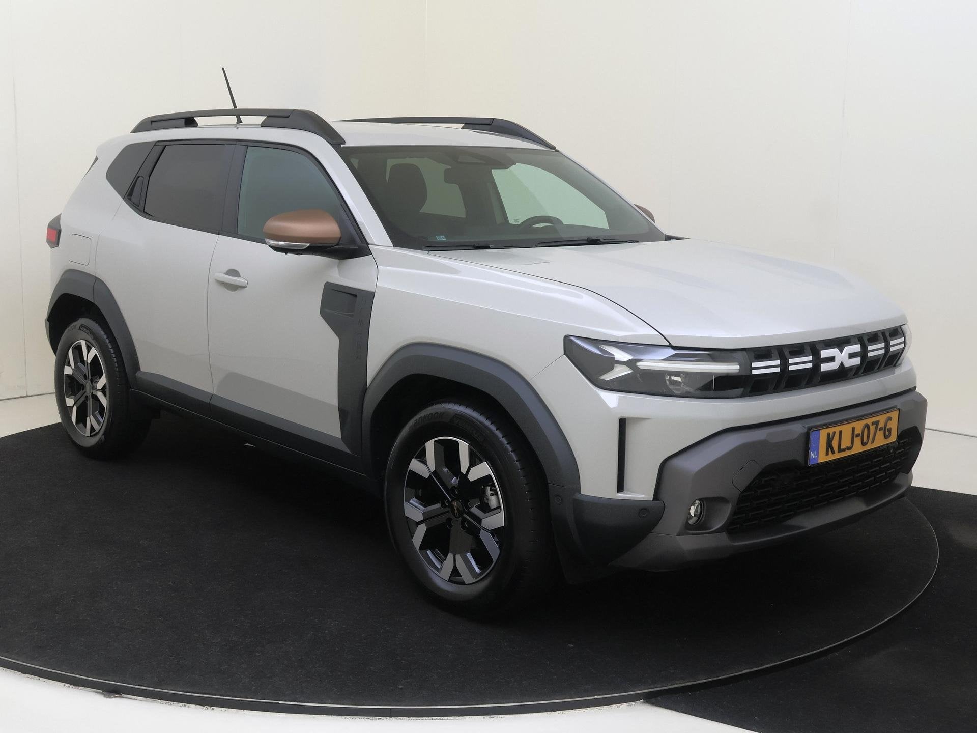 Dacia Duster 1.2 TCe 130 mild hybrid Extreme | Rondom camera, Auto's, Voorwielaandrijving, Gebruikt, Euro 6, 1199 cc