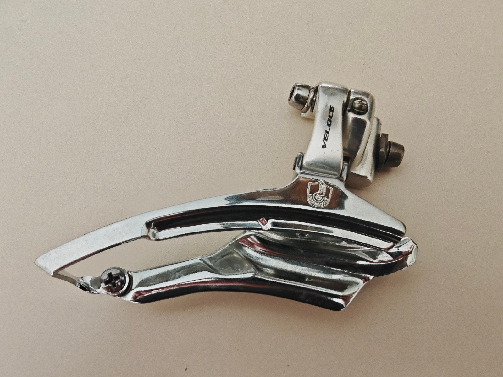 Campagnolo Veloce 9V triple Voorderailleur - Made in Italy, Fietsen en Brommers, Campagnolo, Nieuw, Ophalen of Verzenden, Derailleur of Ketting