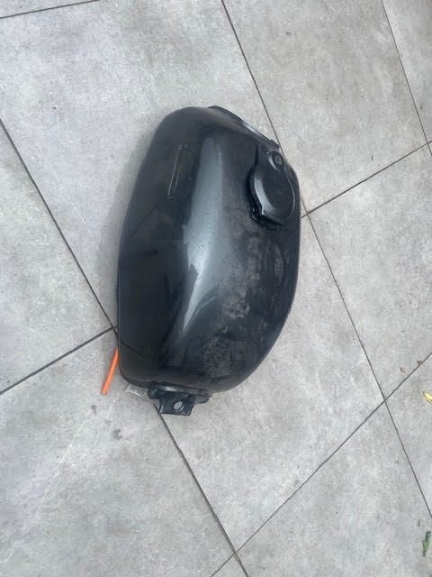 Honda Benzine tank., Ophalen