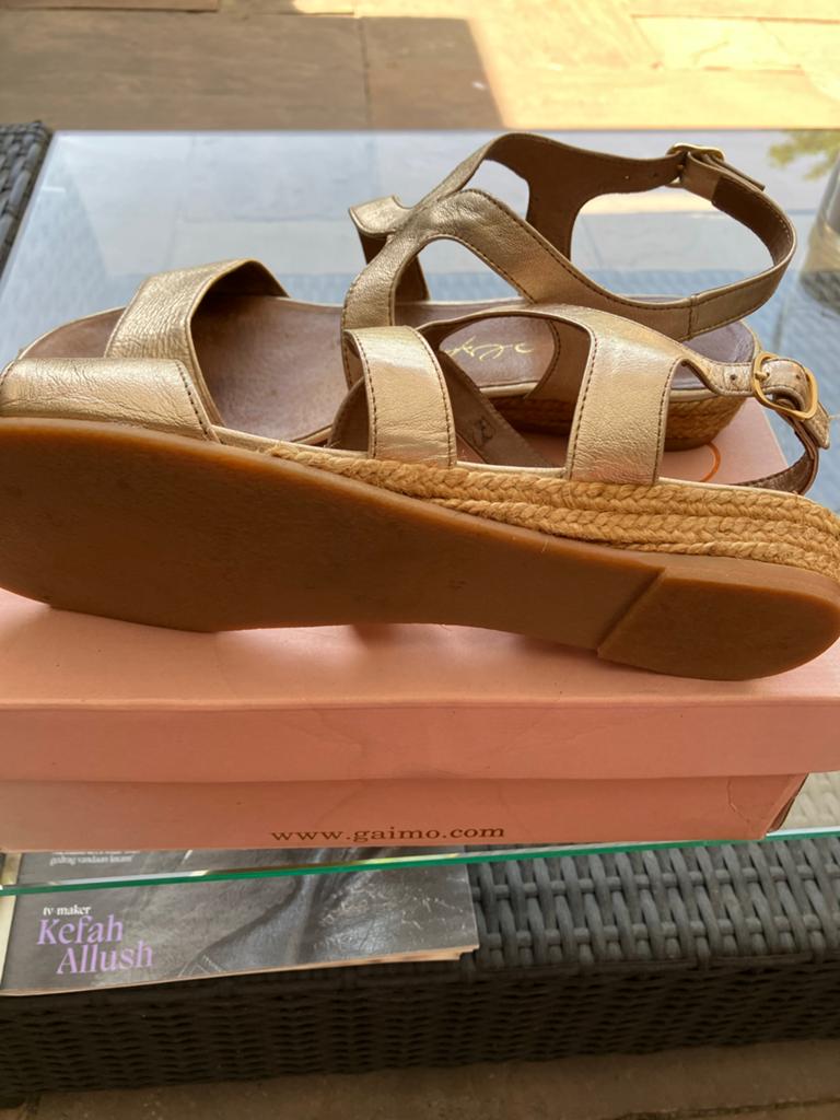 Gouden Gaimo espadrille sandalen, maat 41, Ophalen of Verzenden, Gedragen, Overige kleuren, Sandalen of Muiltjes