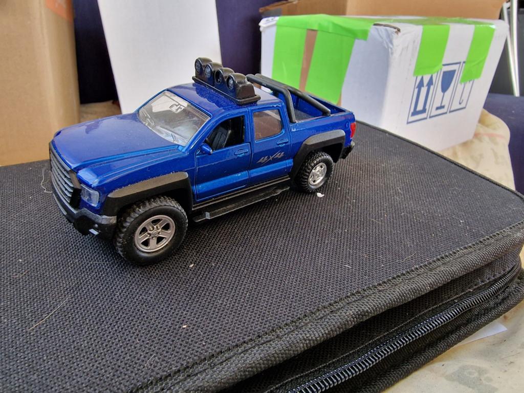 Blauwe speelgoed pick-up truck 4x4, Ophalen of Verzenden, Zo goed als nieuw