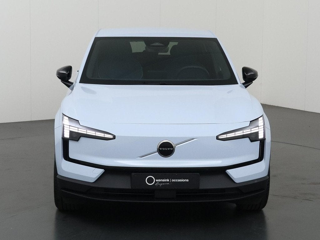 Volvo EX30 Single Motor Extended Range Plus 69 kWh | warmtep, Auto's, Volvo, Automaat, 476 km, Achterwielaandrijving, Gebruikt