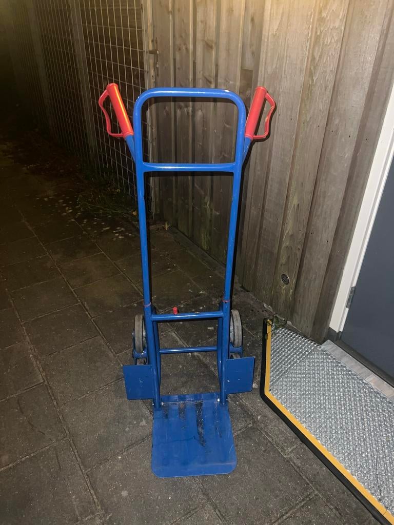 Blauwe traploper steekwagen, Doe-het-zelf en Verbouw, Transportwagens, 60 tot 80 liter, Ophalen, Gebruikt, Steekwagen