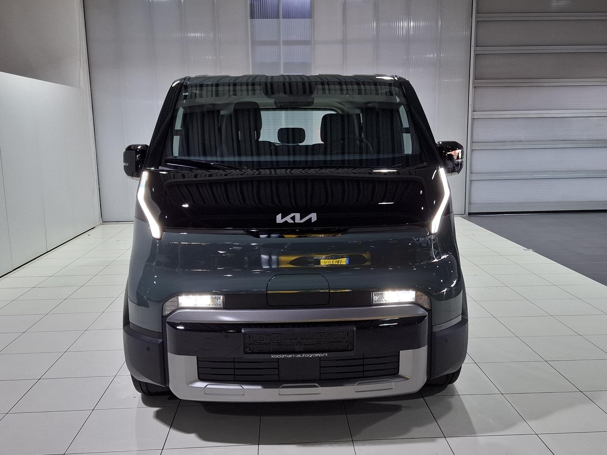 Kia PV5 Passenger Plus 71.2 kWh Nu te bestellen !, Verwarmde buitenspiegels, Leder en Stof, 163 pk, 420 min