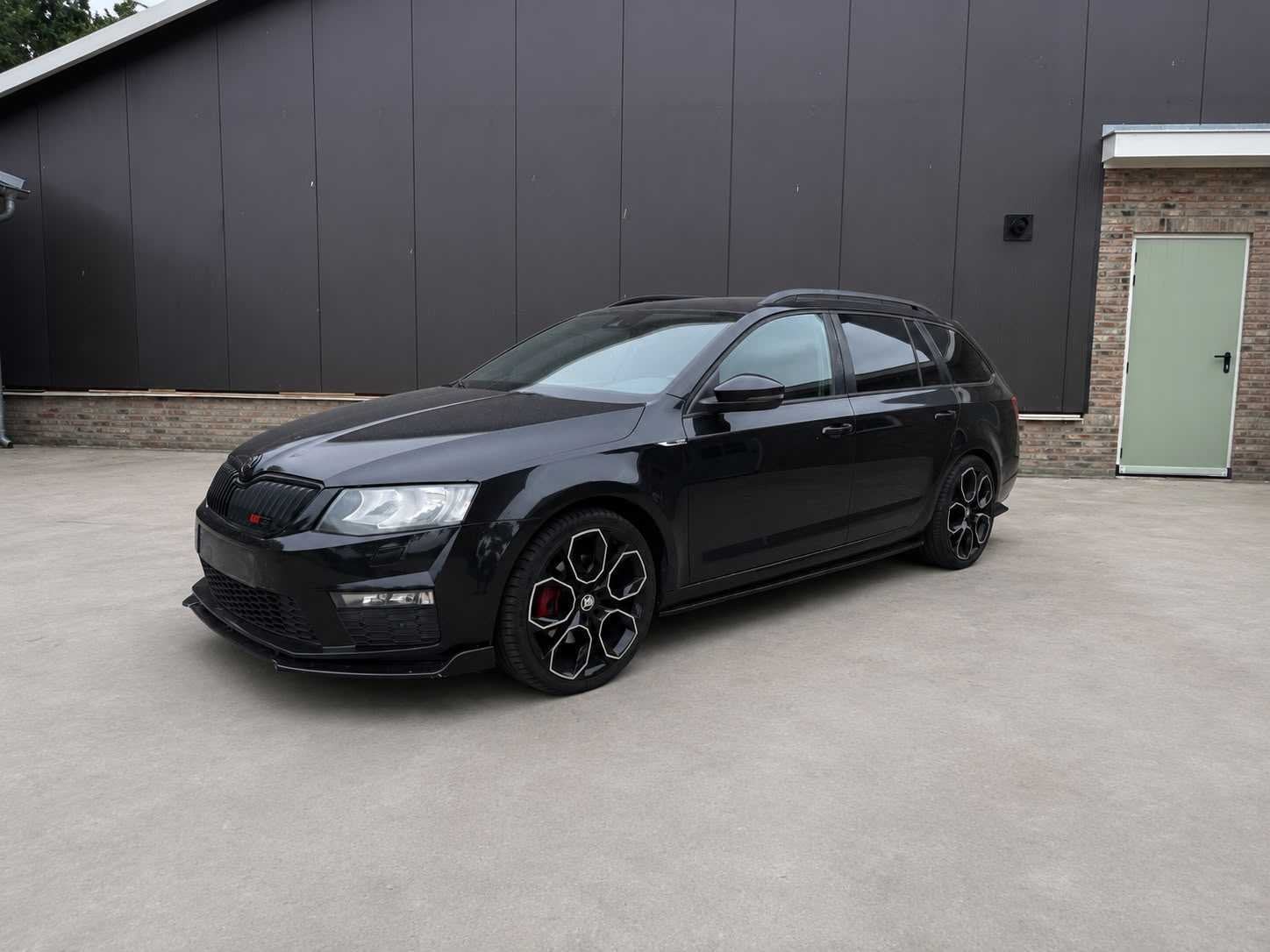 Skoda - 2013 - Octavia - VRS Combi 1.6 TDI - Personenauto, Auto's, Gebruikt, Overige carrosserieën, Bedrijf, Diesel