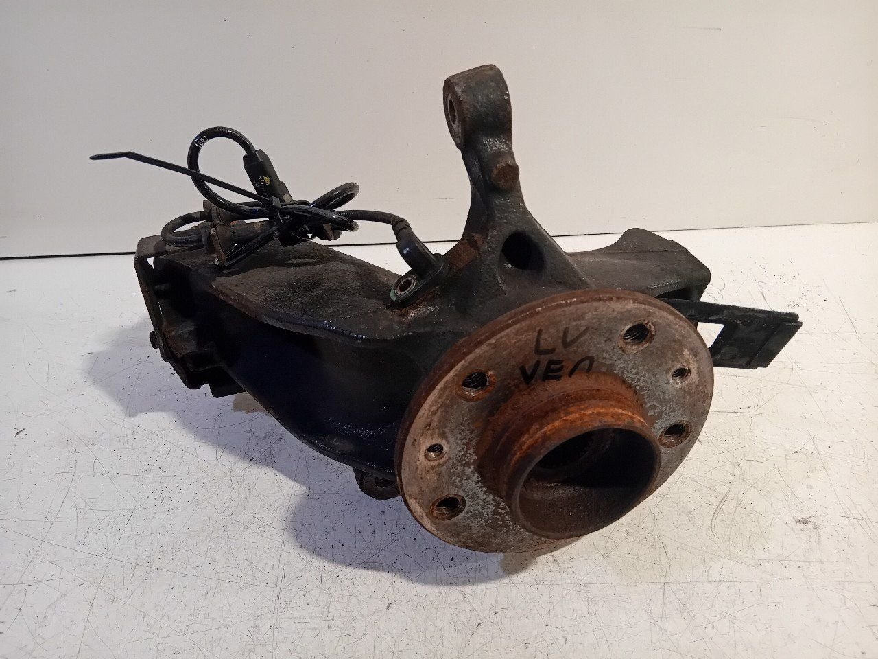 Wielnaaf links voor Renault Clio, Onderdelen@venauto.nl, Van der Ven Autorecycling B.V., Gebruikt, Ettenseweg 76, 4706 PB Roosendaal, The Netherlands