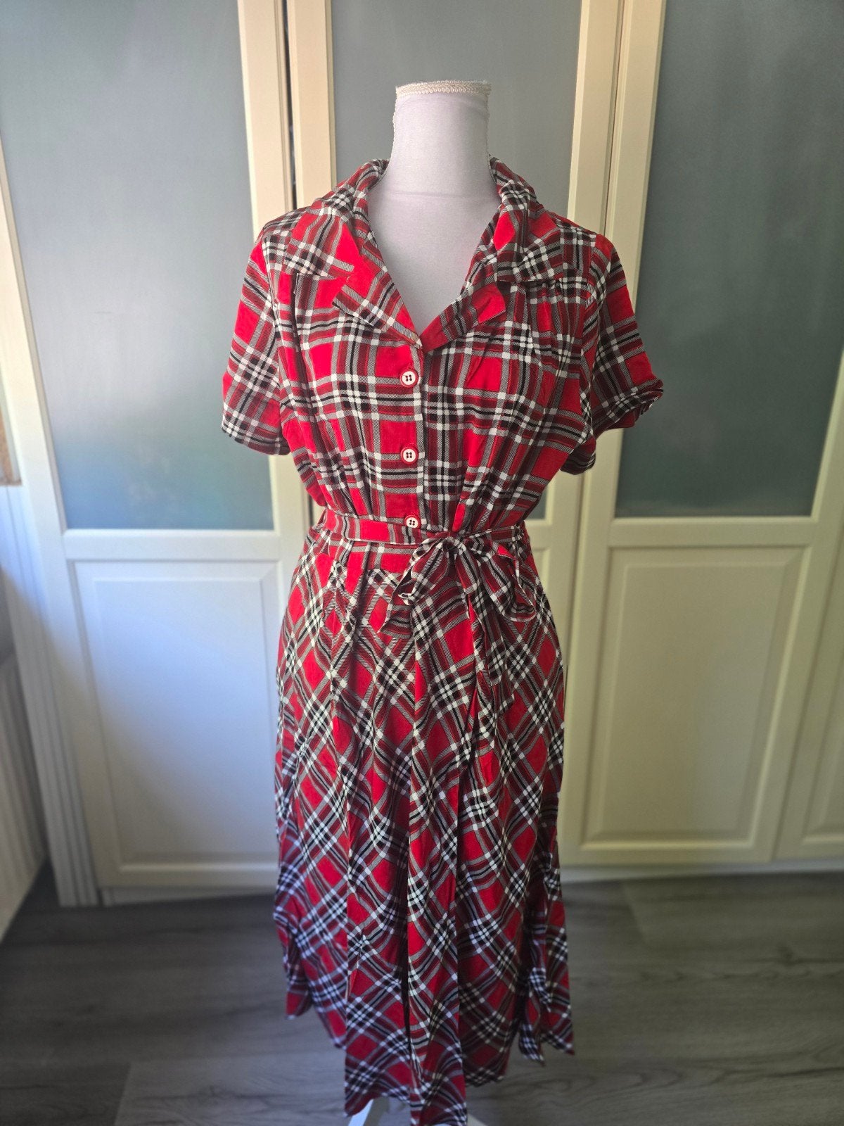 nieuwe vintage jurk van Banned mt xl, Ophalen of Verzenden, Nieuw, Maat 46/48 (XL) of groter, Onder de knie