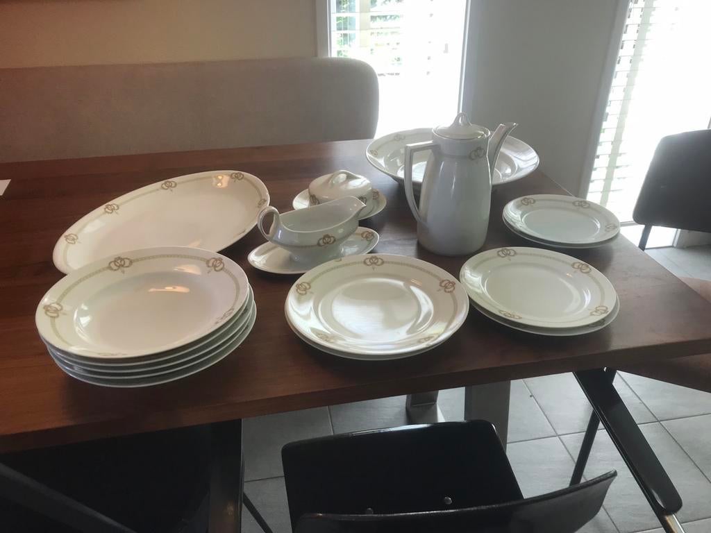 Servies Duits KPM, Ophalen