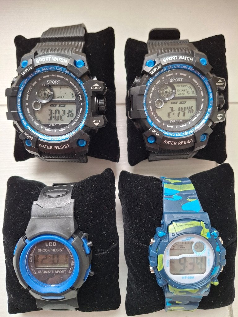 4x Nieuwe Stoere Digitale Horloges voor Jongens/Mannen 13,50, Ophalen of Verzenden, Nieuw, Meerkleurig, Jongen