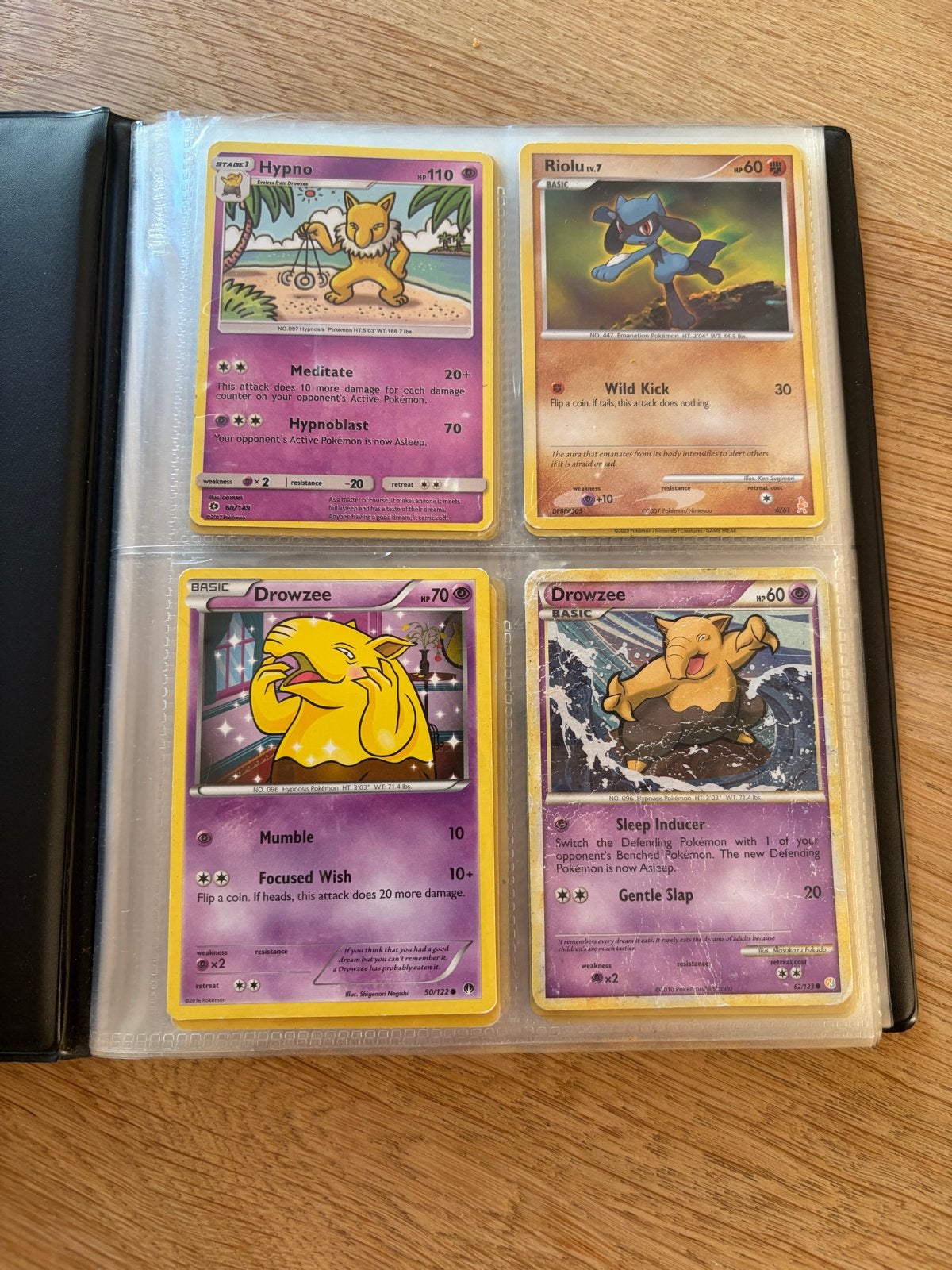 Pokémon kaarten in map - diverse collectie, Ophalen of Verzenden, Gebruikt, Meerdere kaarten
