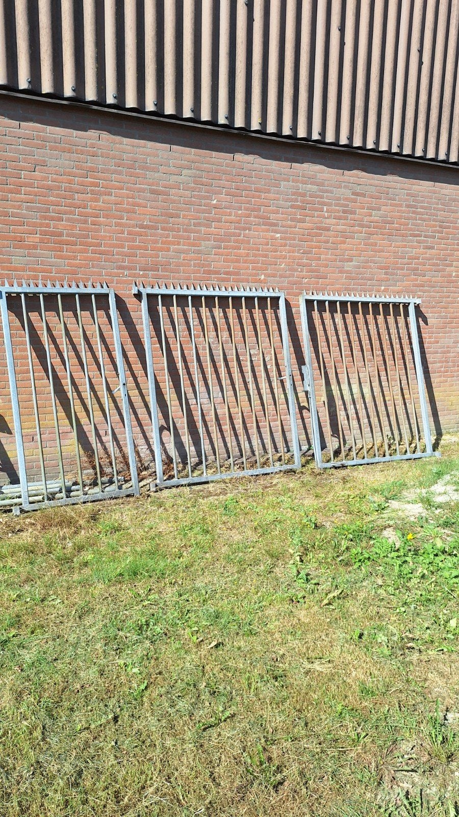Zware kwaliteit hekwerk met 3 kolommen en een loopdeur 190 c, Tuin en Terras, Tuinhekken en Hekwerk, Met poort, Gebruikt, IJzer
